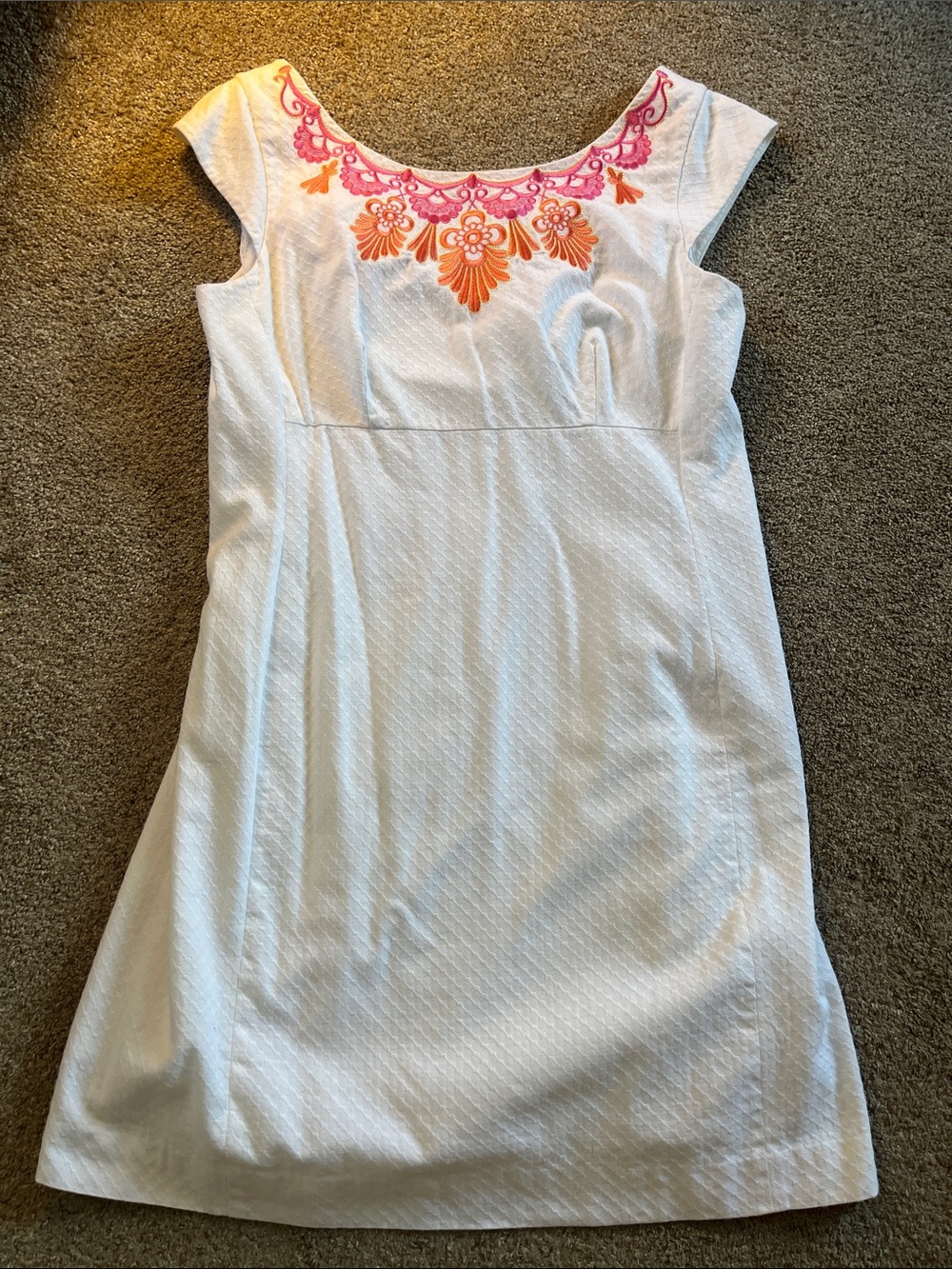 Lilly Pulitzer Textured Cream Pink Coral Yellow Embroidered “Allura” Dress sz12 - Picture 2 of 11